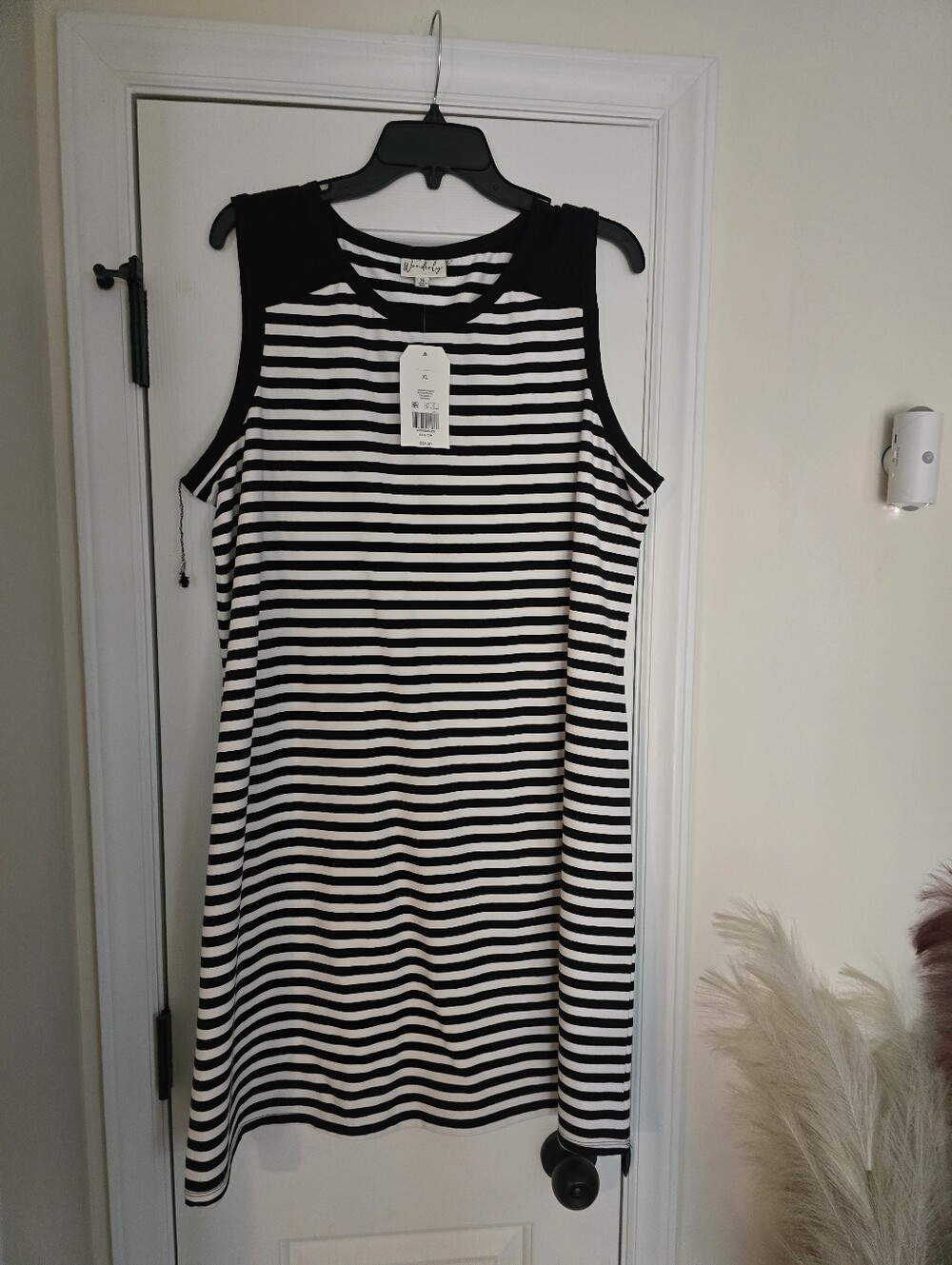 belk Black & White Striped Sleeveless Shift Dress